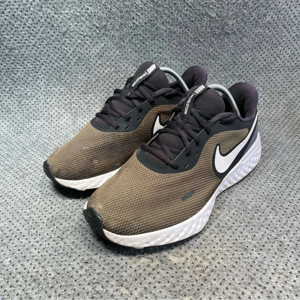 Nike Revolution 5 Wide Running Shoes Size 10 Men’s
